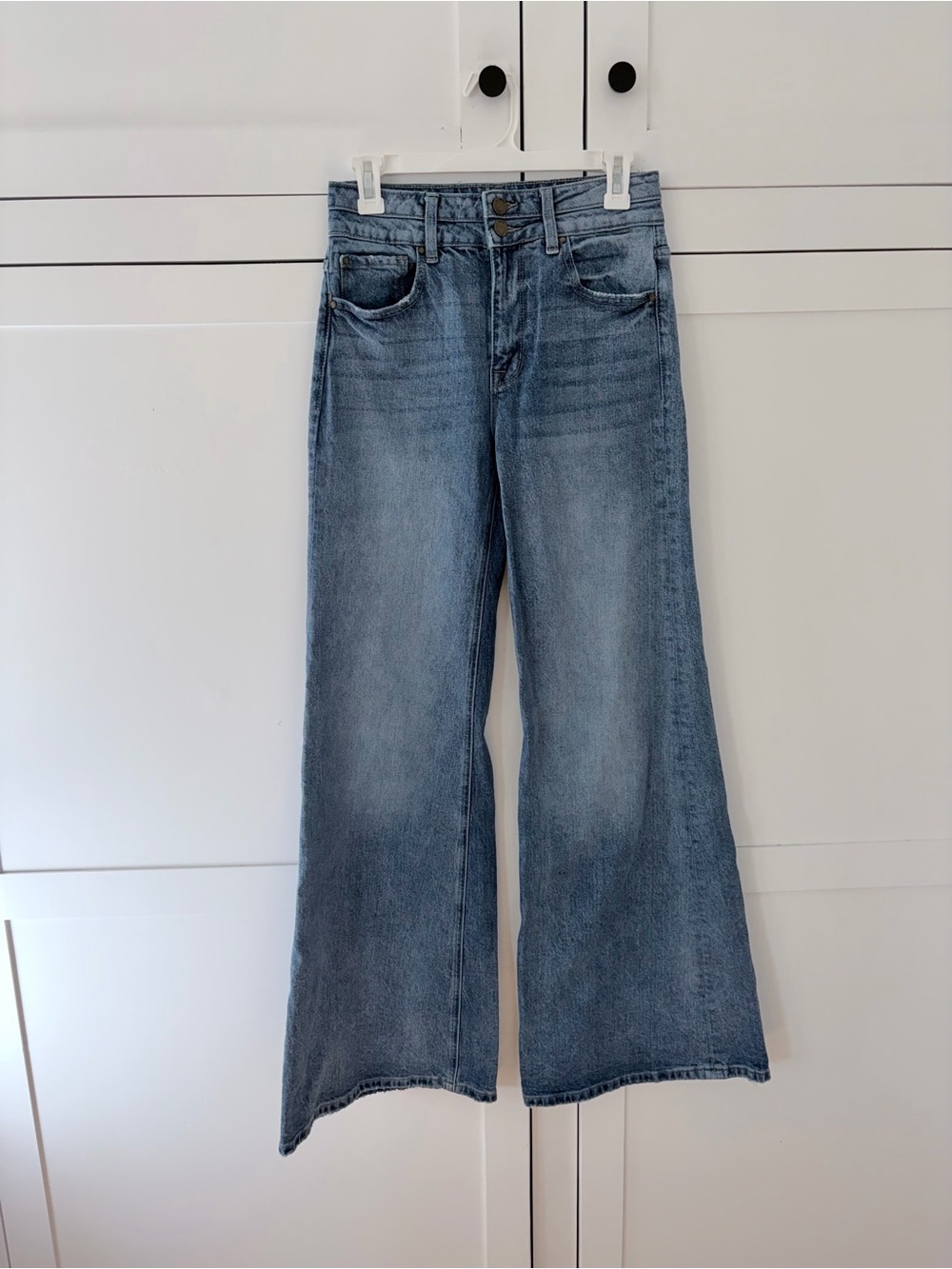 Petra 153 High Waist Super Wide Leg Jeans Size 5/26